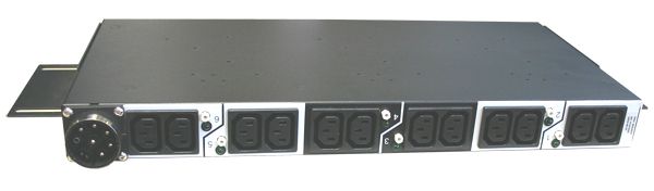 IBM PDI 9306-RTP P/N 26K4120 mit Kabel Serverschrank Stromversorgung Stromverteiler